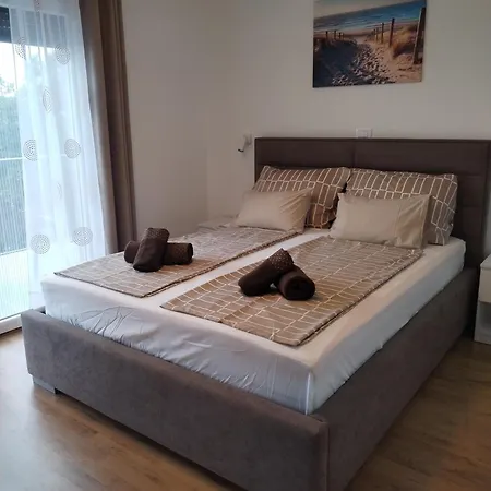 House Jovich Martina